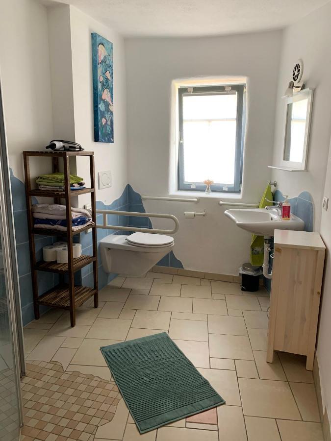 Ferienwohnung Hundertwasser In Marktheidenfeld Am Main Exteriör bild